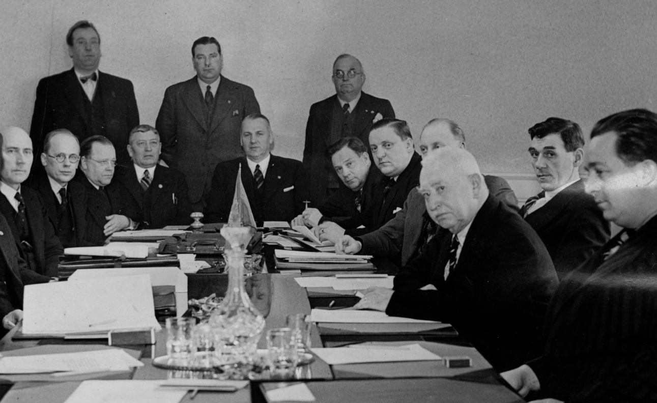 ITF- International transport workers’ federation 1940. Bl.a. Frans Hilos, Bruyno Airola, Niilo Wälläri, Nils Mortensson, Ragnar Helgesson, Charles Lindley.